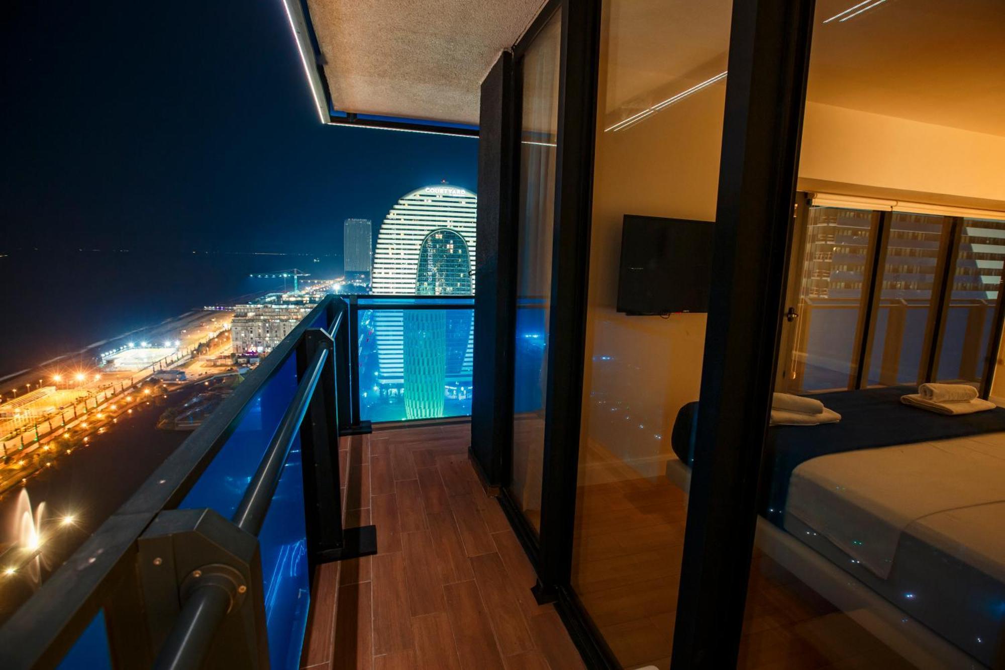 Panorama Orbi Beach Resort Center Suite Batoumi Extérieur photo