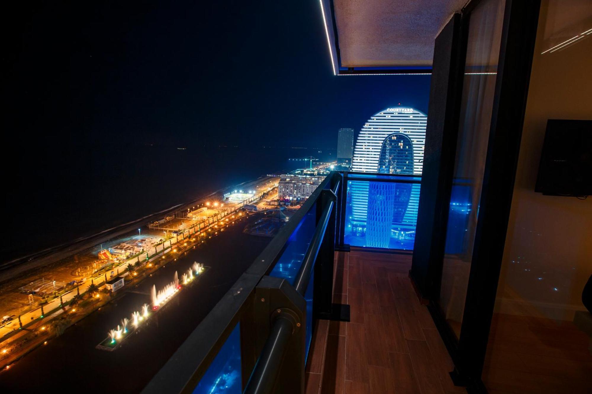 Panorama Orbi Beach Resort Center Suite Batoumi Extérieur photo