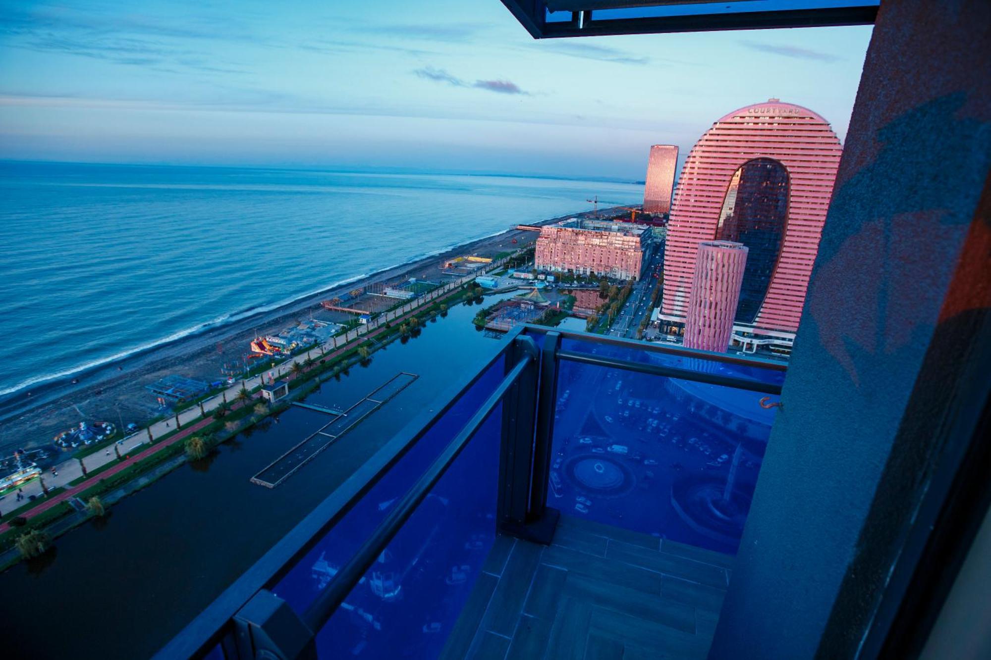 Panorama Orbi Beach Resort Center Suite Batoumi Extérieur photo
