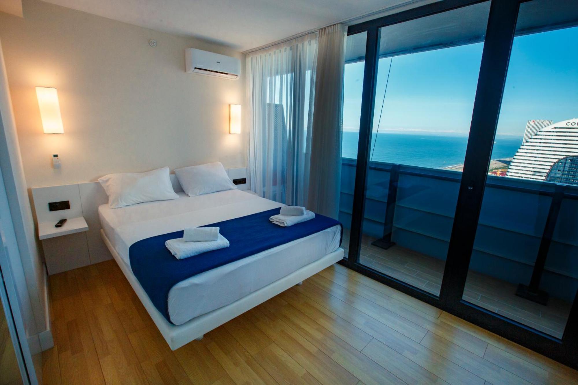 Panorama Orbi Beach Resort Center Suite Batoumi Extérieur photo